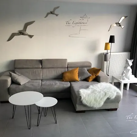 The Lighthouse Apartment *